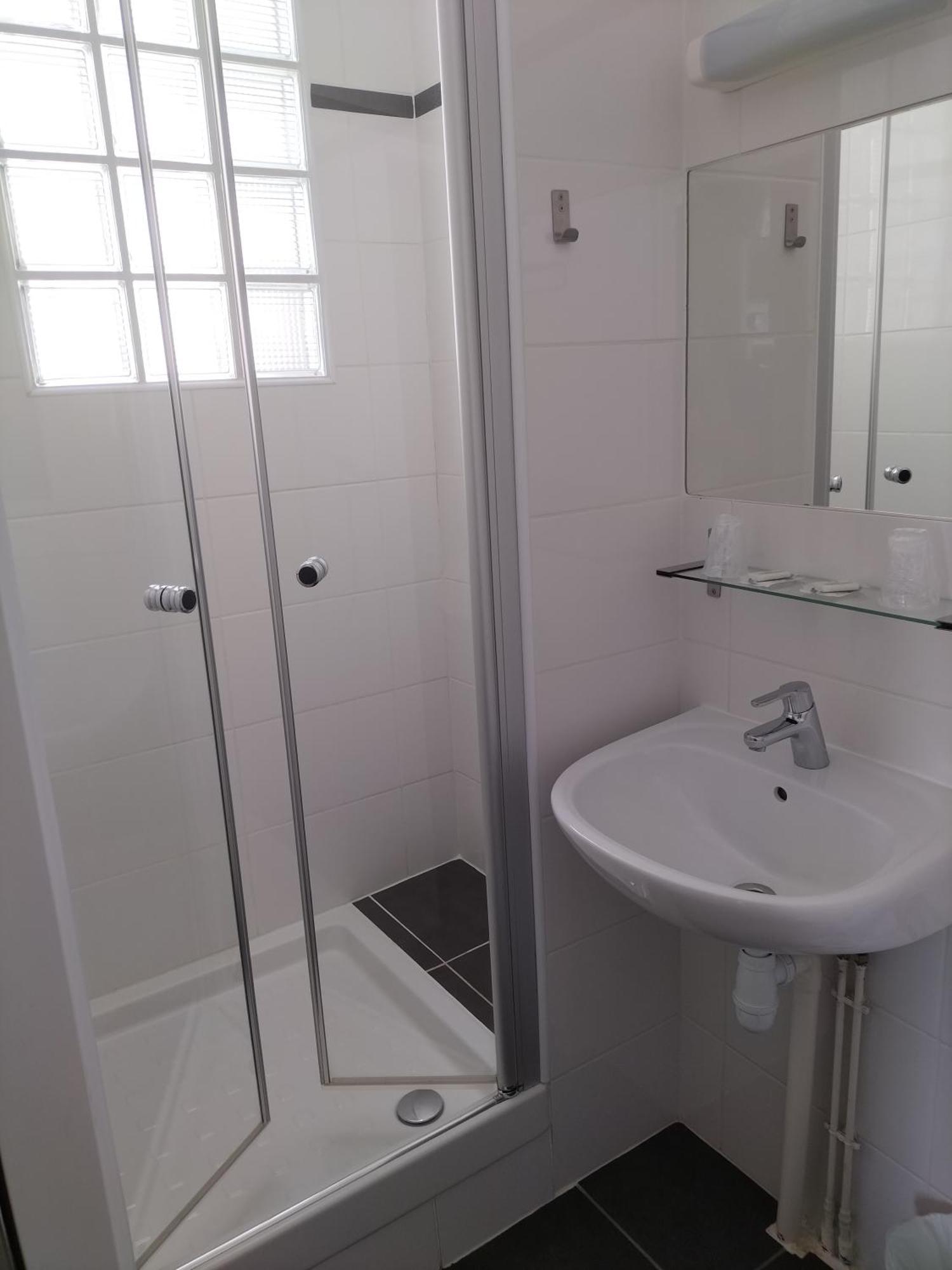 Hotel De France La Teste Arcachon Стая снимка
